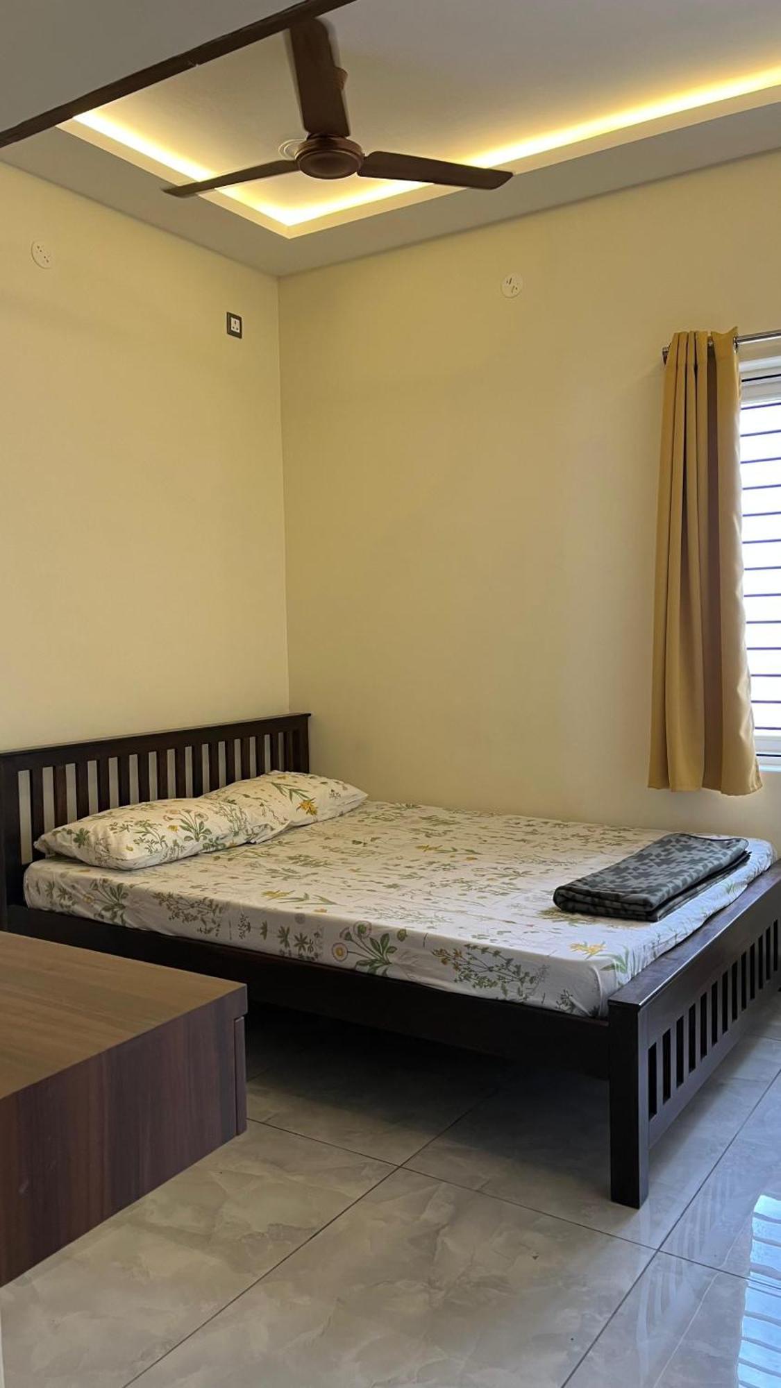 Guru Home Stay Near Sri Ramanasramam Tiruvannāmalai Esterno foto